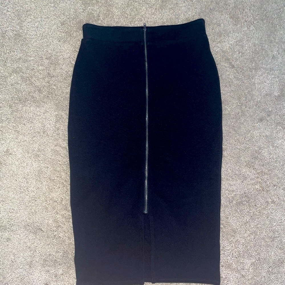 Black pencil skirt